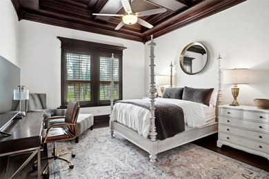 Luxury Living Redefined on a One-Acre Estate Completely - photo 19