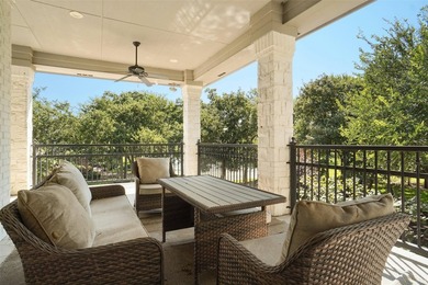 Luxury Living Redefined on a One-Acre Estate Completely - photo 26