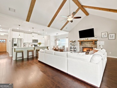 Discover the perfect blend of comfort, style, and - photo 8