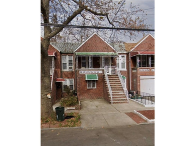 Two Family Brick on a quite tree lined block, 4 bedrooms, 2 - photo 1