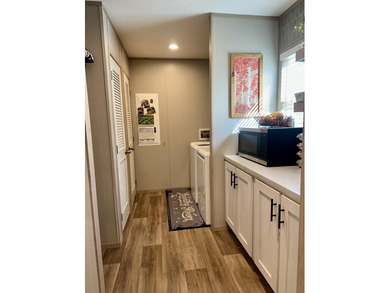 NEW DOUBLEWIDE WITH SEASONAL LAKE VIEW WOOD CREEK LAKE - photo 10