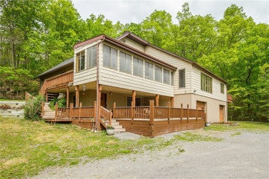 Lake Home Sale Pending in South Bristol, New York