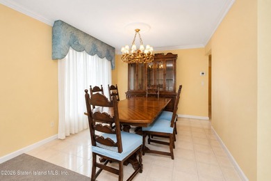 Location! Location! Location! Welcome to 799 Davis Avenue, a - photo 8