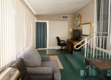 JUST REDUCED $17,000 - MOTIVATED SELLER! Now priced to sell - photo 10