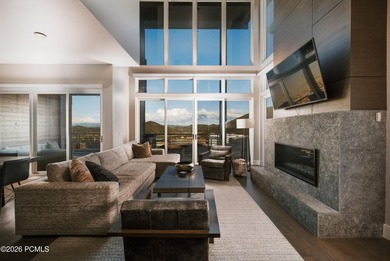 Few addresses in Park City deliver this rare combination: direct - photo 1
