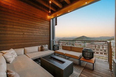 Few addresses in Park City deliver this rare combination: direct - photo 5