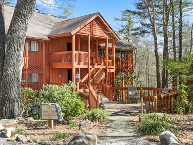 Lake Toxaway Condo For Sale in Lake Toxaway North Carolina
