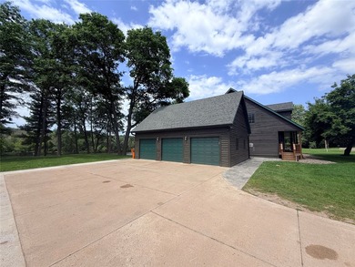 Additional listing photo 3