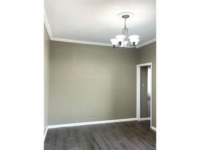Prime Bensonhurst co-op, ideally located on 65th Street between - photo 4