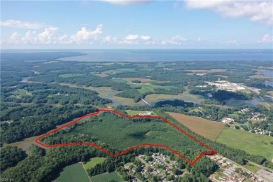 Prime opportunity in the Town of Smithfield! This 111-acre - photo 3