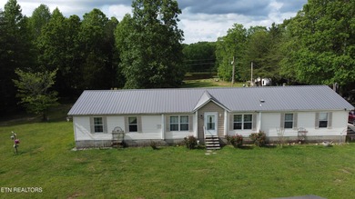 (private lake, pond, creek) Home For Sale in Mcminnville Tennessee