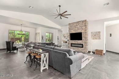 NEW IN 2022 - 4 BDRM, 3 BA, SINGLE LEVEL CUSTOM HOME, GREATROOM - photo 12