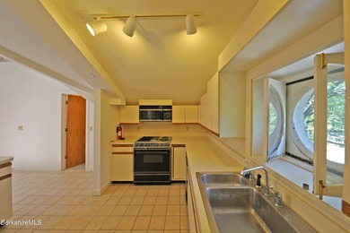 STUNNING VIEWS for as far as you can see from this modern unit - photo 12