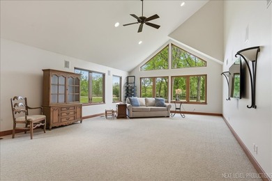 Stunning Custom-Built Retreat on 1.3 Acres with Panoramic Fox - photo 12