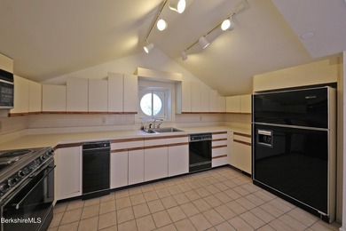 STUNNING VIEWS for as far as you can see from this modern unit - photo 16