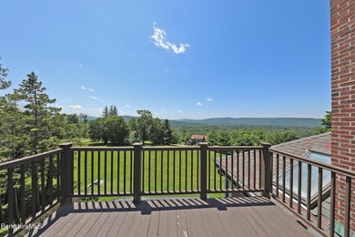 STUNNING VIEWS for as far as you can see from this modern unit - photo 24