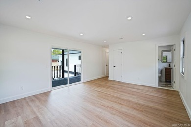 LIVING LUXURY In The Heart Of Center Moriches! This Hamptons - photo 24