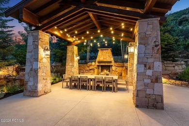 Perched atop Park Meadows in the prestigious enclave of - photo 7