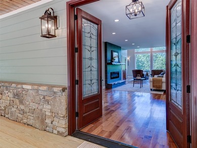 Your luxury, mountain home retreat, complete with an RV Pad, and - photo 3