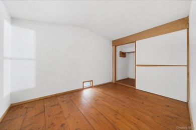 LIVING LUXURY In The Heart Of Center Moriches! This Hamptons - photo 38
