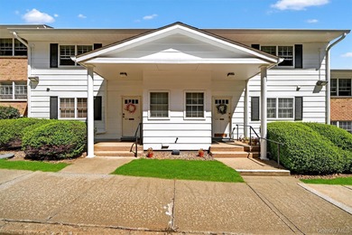 (private lake, pond, coastal) Home Sale Pending in Peekskill New York