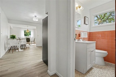 This beautifully maintained 3-bedroom Colonial offers timeless - photo 12