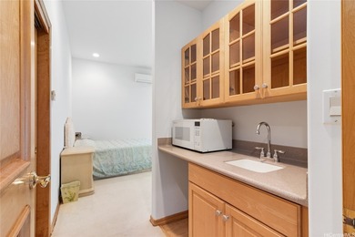 Nestled in the prestigious Hawaii Loa Ridge, this exceptional - photo 14
