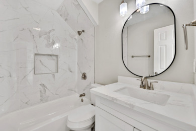 Updated home in Lake Livingston Community - photo 9