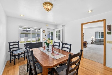 Located just minutes from Lake Michigan public beach, boat - photo 24