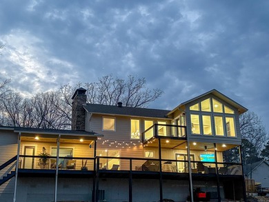 Greers Ferry Lake Home For Sale in Shirley Arkansas