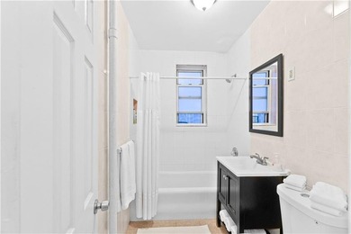 Meticulous Investment Opportunity in Sunset Park - Premier 6 - photo 10