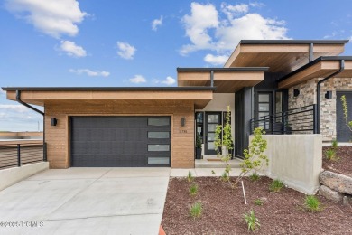 Lake Condo Sale Pending in Hideout, Utah