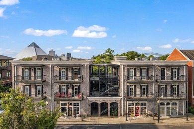 Mississippi River Home For Sale in Memphis Tennessee