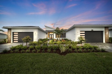 Lake Home For Sale in Port Saint Lucie, Florida