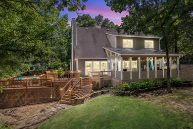Welcome to 233 E El Dorado-an updated and well-appointed - photo 3