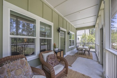 Custom built 3-bedroom Florida cottage with a metal roof, modern - photo 6