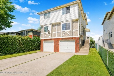 Welcome to this well-maintained single-family semi-attached home - photo 2