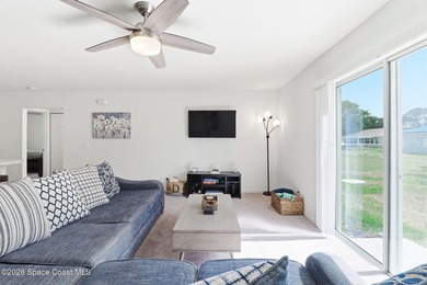 Welcome home to this beautifully designed 4 bedroom, 2 bathroom - photo 13