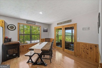 This spectacular North Georgia mountain retreat has been - photo 20