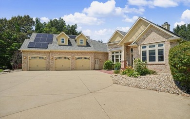 (private lake, pond, creek) Home For Sale in Decatur Illinois
