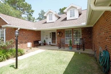 Welcome to the gated community of Parkwood Estates! We are - photo 3
