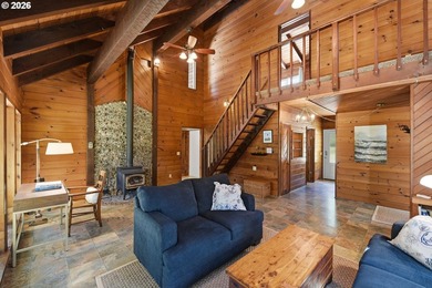 The epitome of an Oregon home - tucked away at the end of a long - photo 4