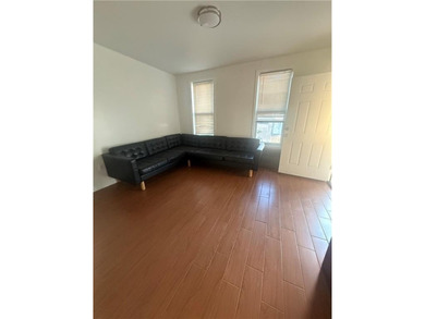 Great Investment for Great Location! Semi-Detached 2 families - photo 6