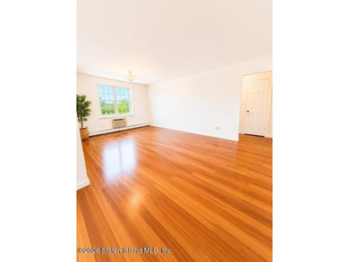 Welcome to this beautiful updated 2-bedroom, 2-bath second-floor - photo 6