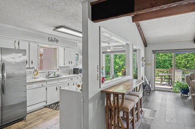 Welcome to this beautiful 4 bedroom 3 bath lakefront home just - photo 12