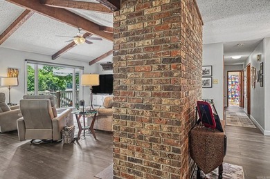 Welcome to this beautiful 4 bedroom 3 bath lakefront home just - photo 14