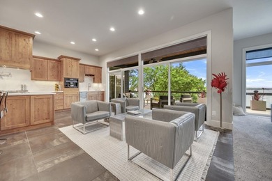 Stunning 5-bedroom, 3.5-bathroom home on prestigious Echo Bay - photo 14