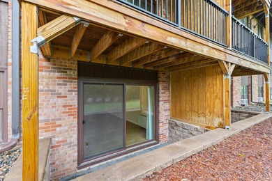 Welcome to easy living in this charming first-level 1-bedroom - photo 15