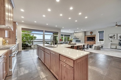 Stunning 5-bedroom, 3.5-bathroom home on prestigious Echo Bay - photo 16