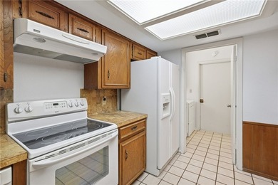 HUGE PRICE REDUCTION! Priced for the market and ready for a - photo 19
